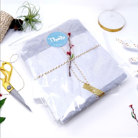 25 9X12 Clear Self Adhesive Bags PRICE FIRM - Picture 3 of 4